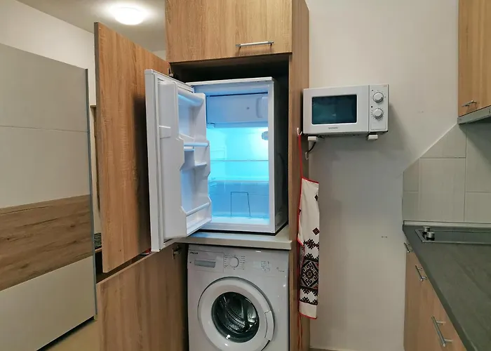 светлая новая студия в Διαμέρισμα *